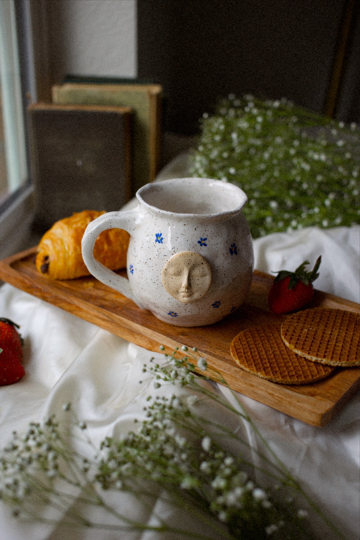 Blue Daisy Moon Mug